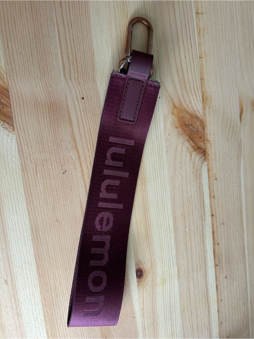 lululemon woven strap in plum